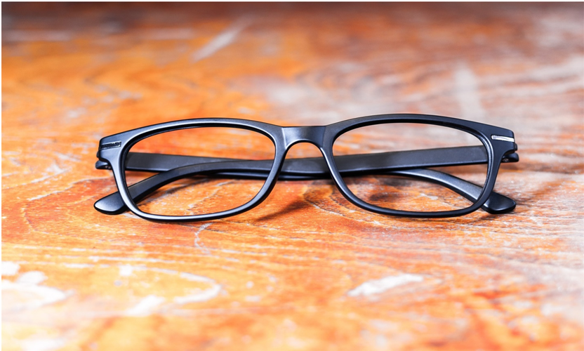 Right Eyeglasses Frame