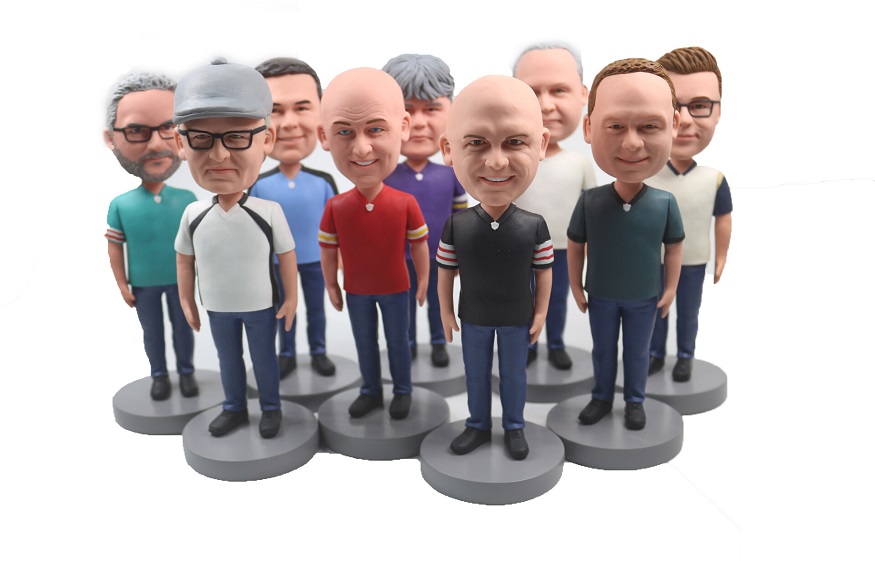 Using Custom Bobbleheads For Advertising